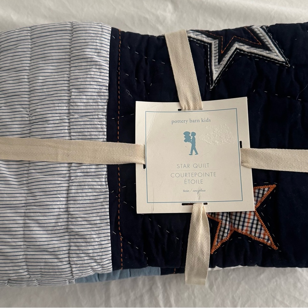 Pottery Barn Kids Star Quilt - Twin - NWT